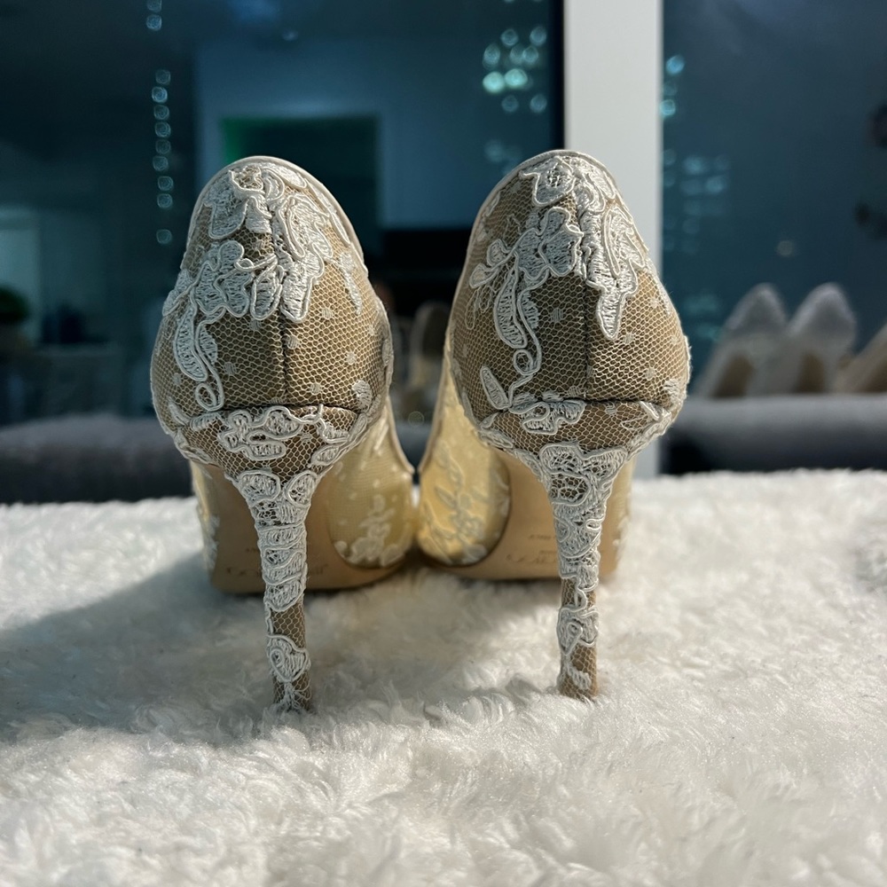 Jimmy Choo Romy 85 Lace Pumps - Picture 6 of 8